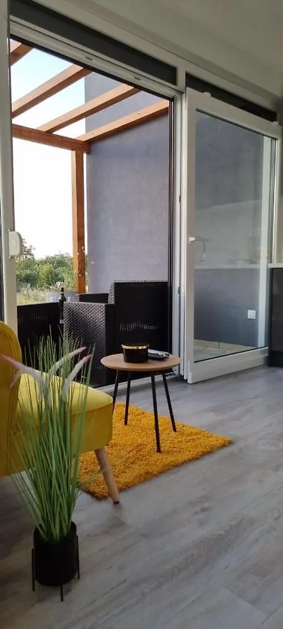 Apartment Yellow Dream Murvica