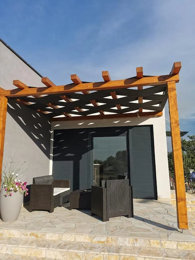 Apartment Yellow Dream Murvica  Croatia